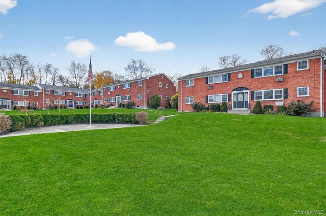 1879 Crompond Road F13, Peekskill, NY 10566