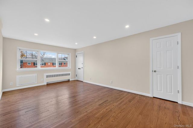 1879 Crompond Road F13, Peekskill, NY 10566