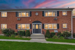 1879 Crompond Road F13, Peekskill, NY 10566