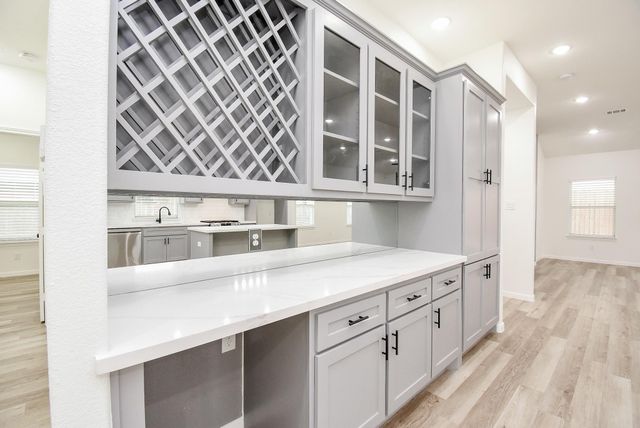 2139 Counter Point Drive, Houston, TX 77055