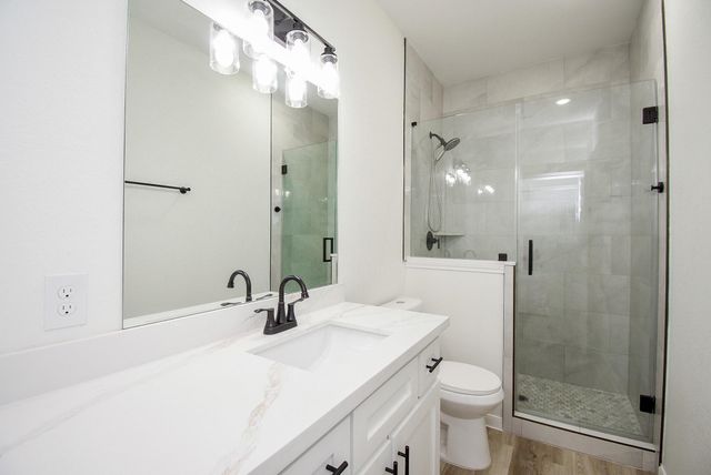 2139 Counter Point Drive, Houston, TX 77055