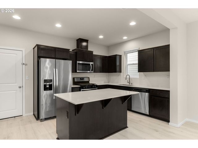 7255 Nw 165TH Ave, Portland, OR 97229