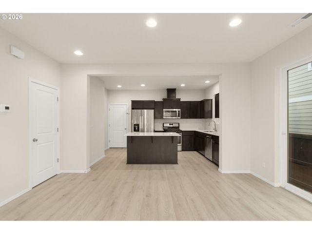 7255 Nw 165TH Ave, Portland, OR 97229