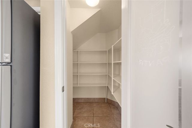 1008 Alpine Court, Redlands, CA 92374