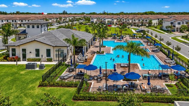 12887 SW 234th St, Homestead, FL 33032