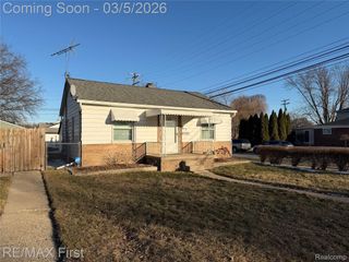 27304 Delton, Madison Heights, MI 48071