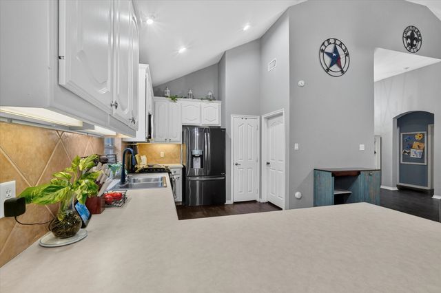 8868 Trace Ridge Parkway, Fort Worth, TX 76244