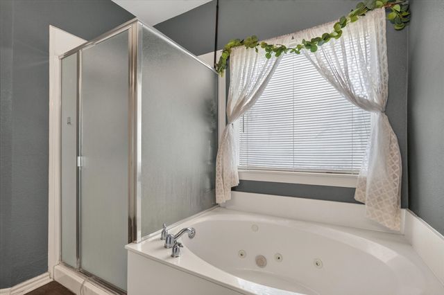 8868 Trace Ridge Parkway, Fort Worth, TX 76244