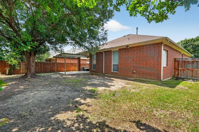 8868 Trace Ridge Parkway, Fort Worth, TX 76244