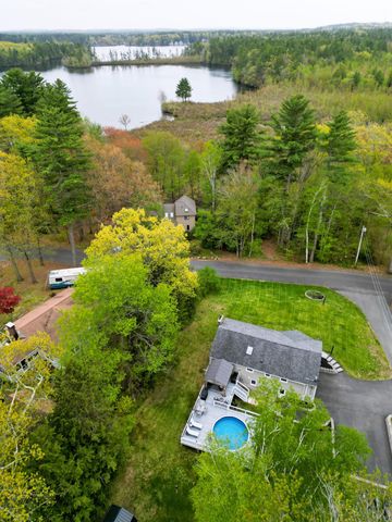 19 Beach Drive, Kingston, NH 03848
