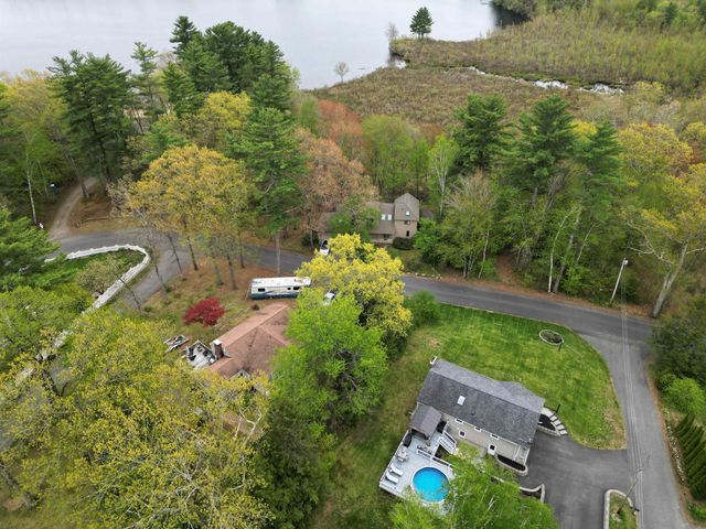 19 Beach Drive, Kingston, NH 03848