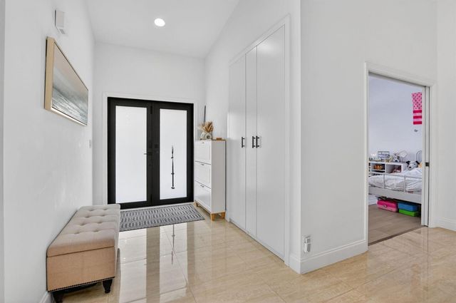 19700 Sedgefield Terrace, Boca Raton, FL 33498