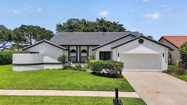 19700 Sedgefield Terrace, Boca Raton, FL 33498