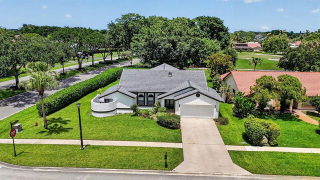 19700 Sedgefield Terrace, Boca Raton, FL 33498