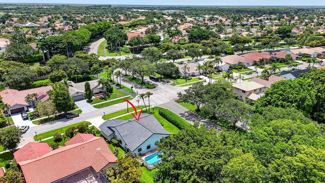 19700 Sedgefield Terrace, Boca Raton, FL 33498