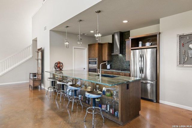 1101 Windy Hills Rd, Dripping Springs, TX 78620