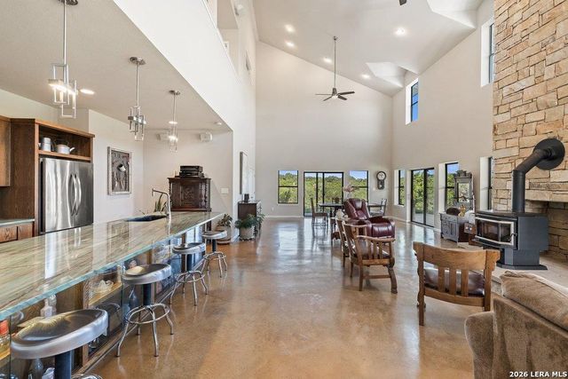 1101 Windy Hills Rd, Dripping Springs, TX 78620