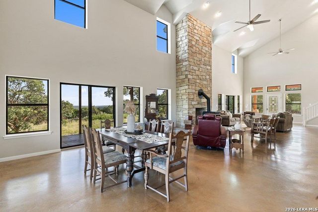 1101 Windy Hills Rd, Dripping Springs, TX 78620