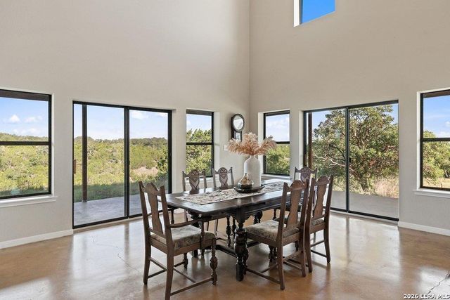 1101 Windy Hills Rd, Dripping Springs, TX 78620