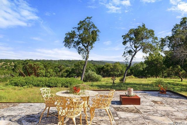 1101 Windy Hills Rd, Dripping Springs, TX 78620