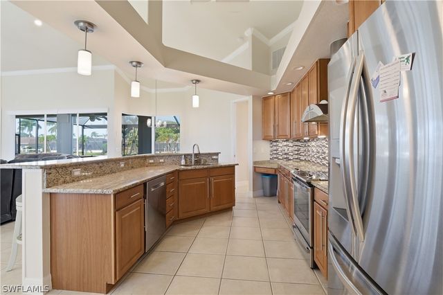 3510 SE 19th AVE, Cape Coral, FL 33904