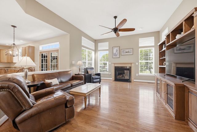 704 GODFREY CT SE, Leesburg, VA 20175