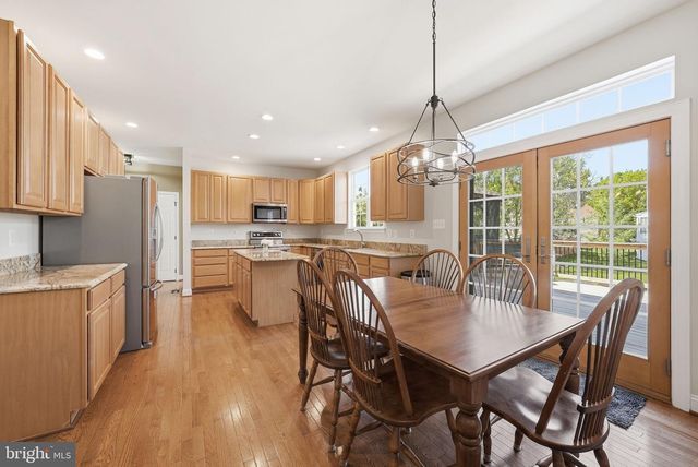 704 GODFREY CT SE, Leesburg, VA 20175