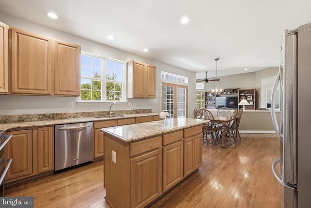 704 GODFREY CT SE, Leesburg, VA 20175