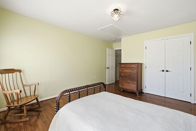 704 GODFREY CT SE, Leesburg, VA 20175