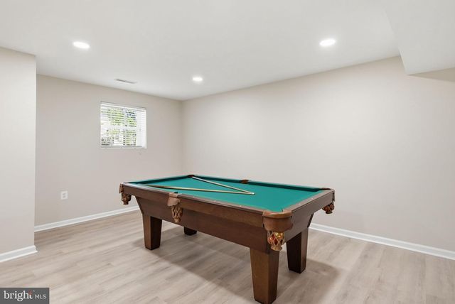 704 GODFREY CT SE, Leesburg, VA 20175