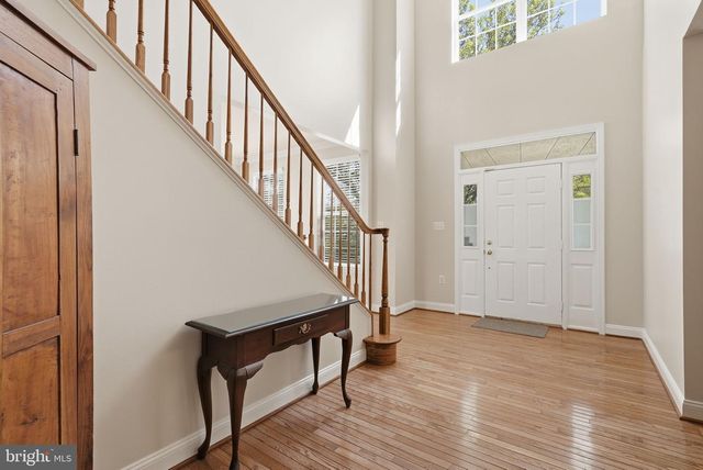 704 GODFREY CT SE, Leesburg, VA 20175