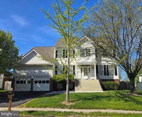 704 GODFREY CT SE, Leesburg, VA 20175