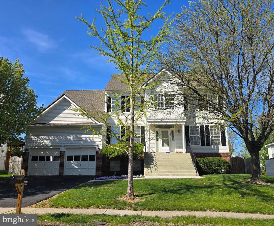 704 GODFREY CT SE, Leesburg, VA 20175