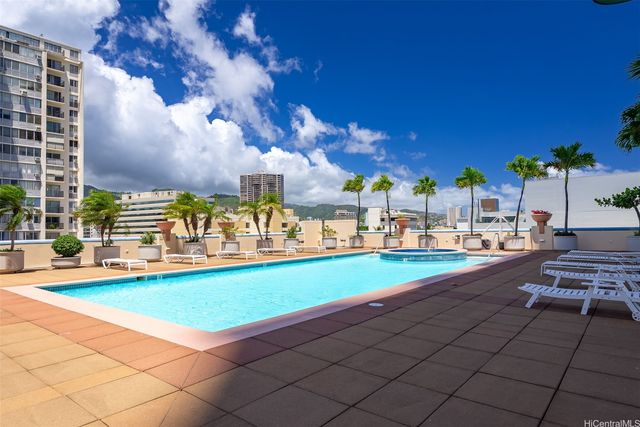 801 S King Street 3102, Honolulu, HI 96813