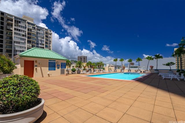 801 S King Street 3102, Honolulu, HI 96813