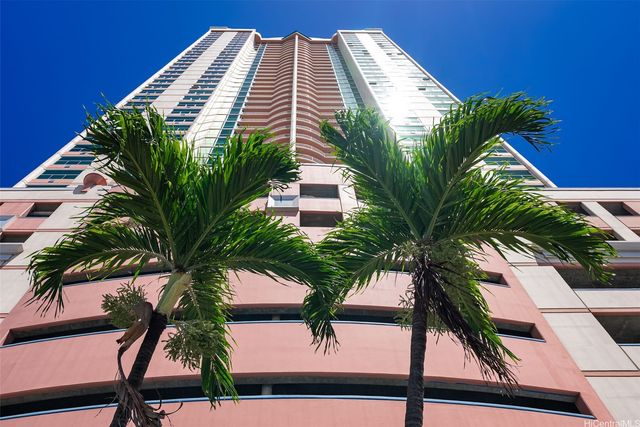 801 S King Street 3102, Honolulu, HI 96813