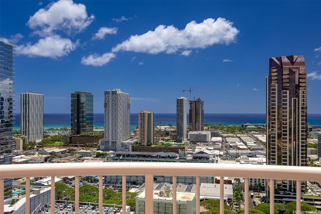 801 S King Street 3102, Honolulu, HI 96813