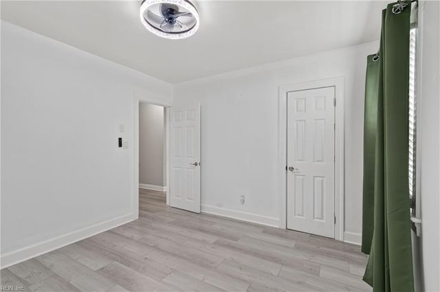 1132 Orcutt AVE, Newport News, VA 23607
