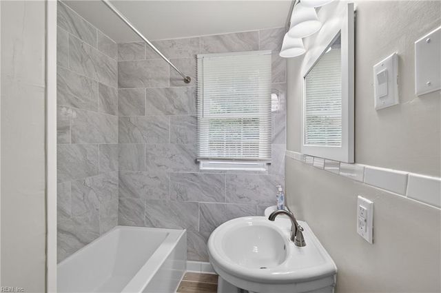 1132 Orcutt AVE, Newport News, VA 23607