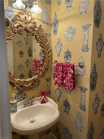 708 Croswell Court, Whitsett, NC 27377