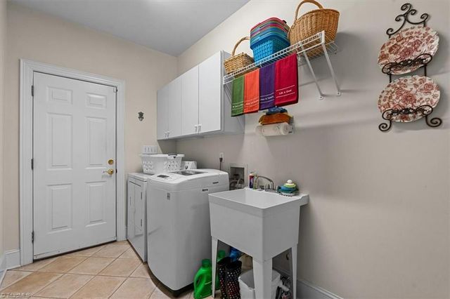 708 Croswell Court, Whitsett, NC 27377