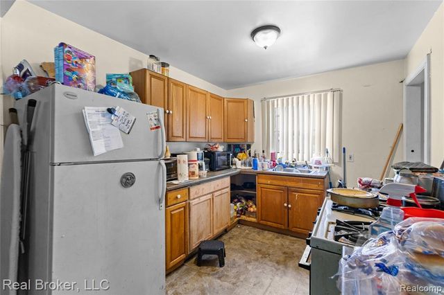 19332 Westphalia Street, Detroit, MI 48205