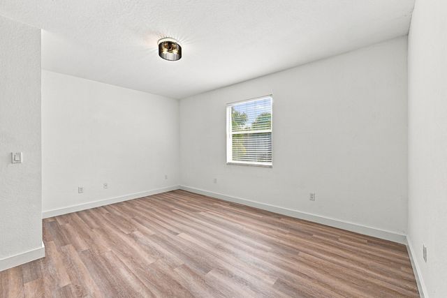 3105 NW 25TH Terrace, Oakland Park, FL 33309