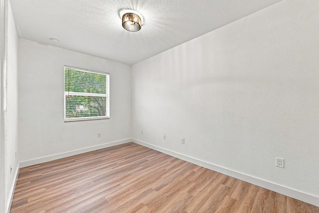 3105 NW 25TH Terrace, Oakland Park, FL 33309