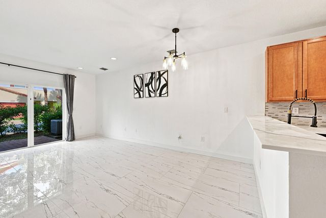 3105 NW 25TH Terrace, Oakland Park, FL 33309