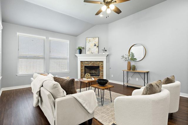 305 Miracle Rose WAY, Liberty Hill, TX 78642