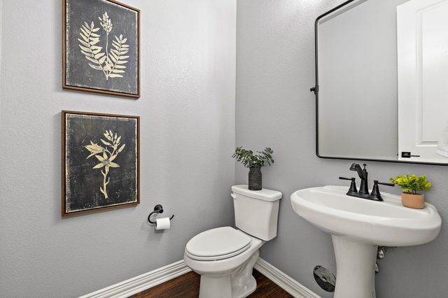 305 Miracle Rose WAY, Liberty Hill, TX 78642