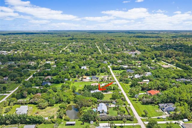 15305 N 96th Street N, Palm Beach, FL 33478