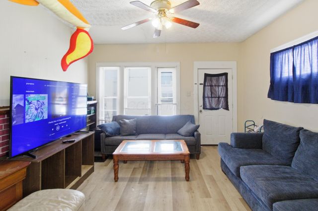 239 241 S Ogden Avenue, Columbus, OH 43204