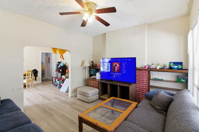 239 241 S Ogden Avenue, Columbus, OH 43204